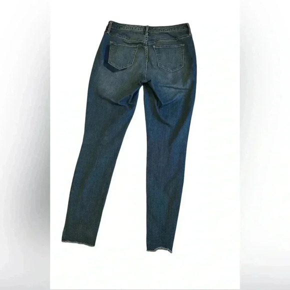 Women’s Mossimo Jeans Curvy Super Stretch Mid rise Skinny Jeans, size 6/28R - Picture 2 of 4